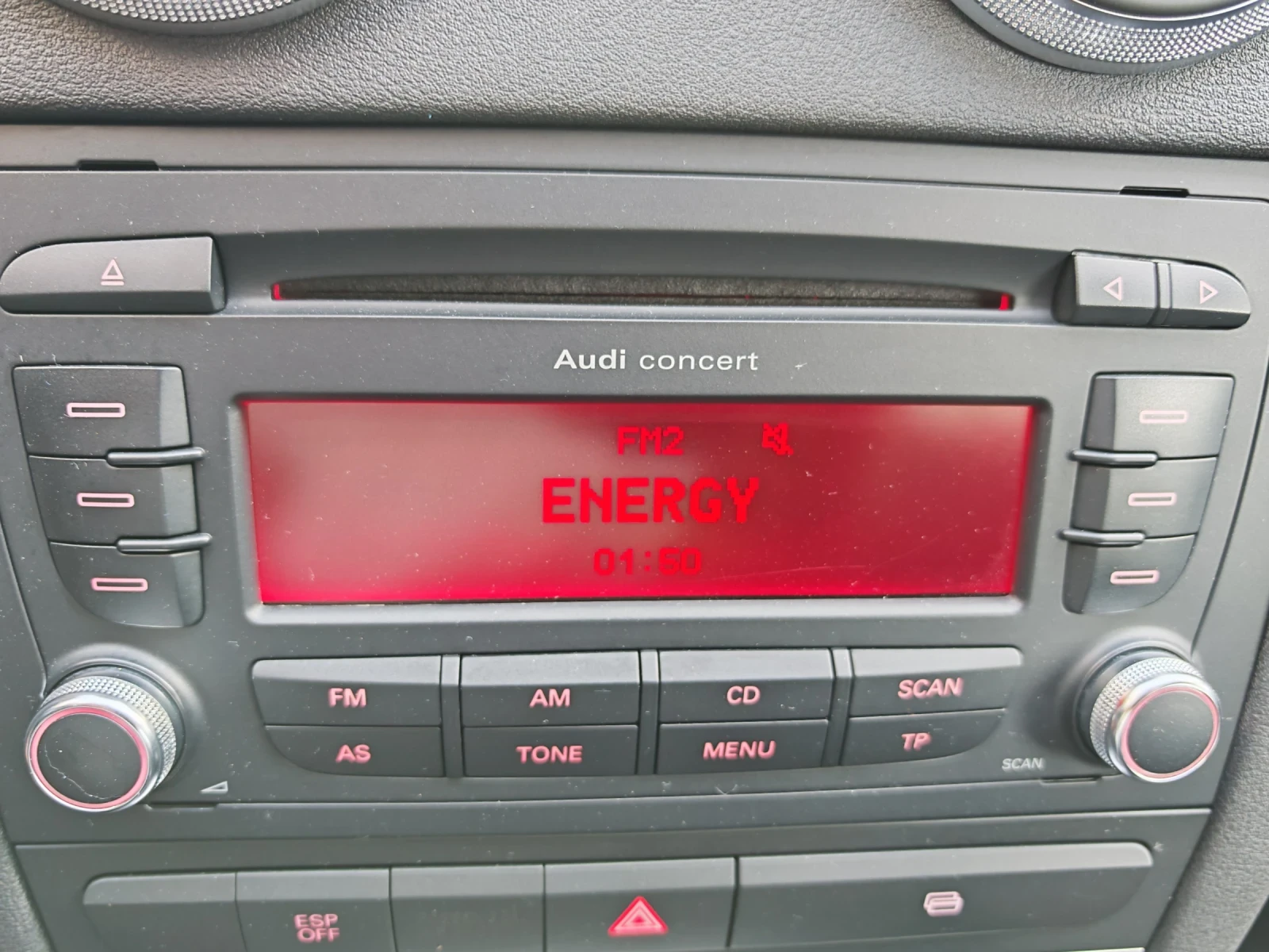 Audi A3 1.9TDI 105ps * S LINE * BOSE * XENON * УНИКАТ , снимка 16 - Автомобили и джипове - 55534363