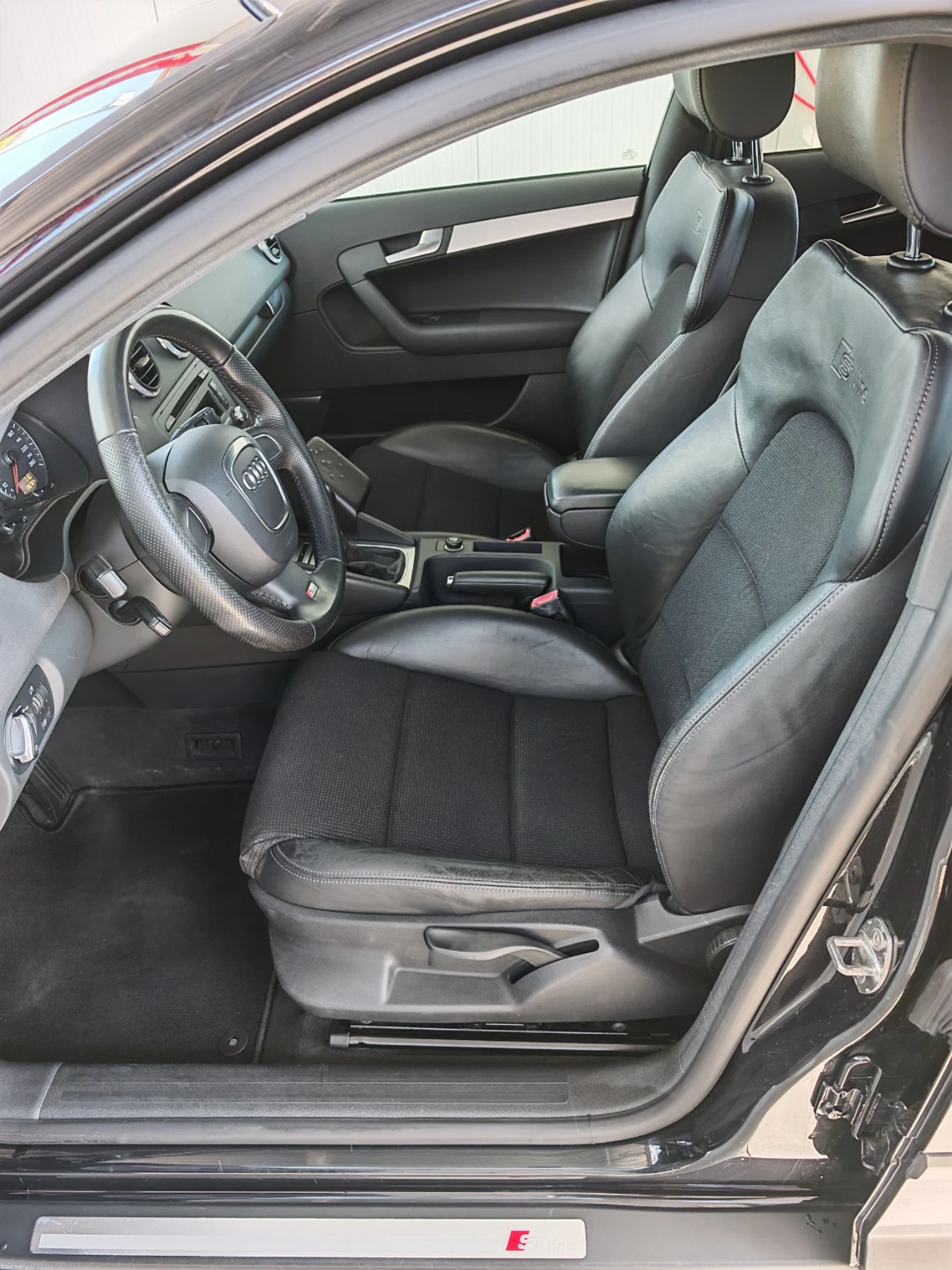 Audi A3 1.9TDI 105ps * S LINE * BOSE * XENON * УНИКАТ , снимка 11 - Автомобили и джипове - 55534363