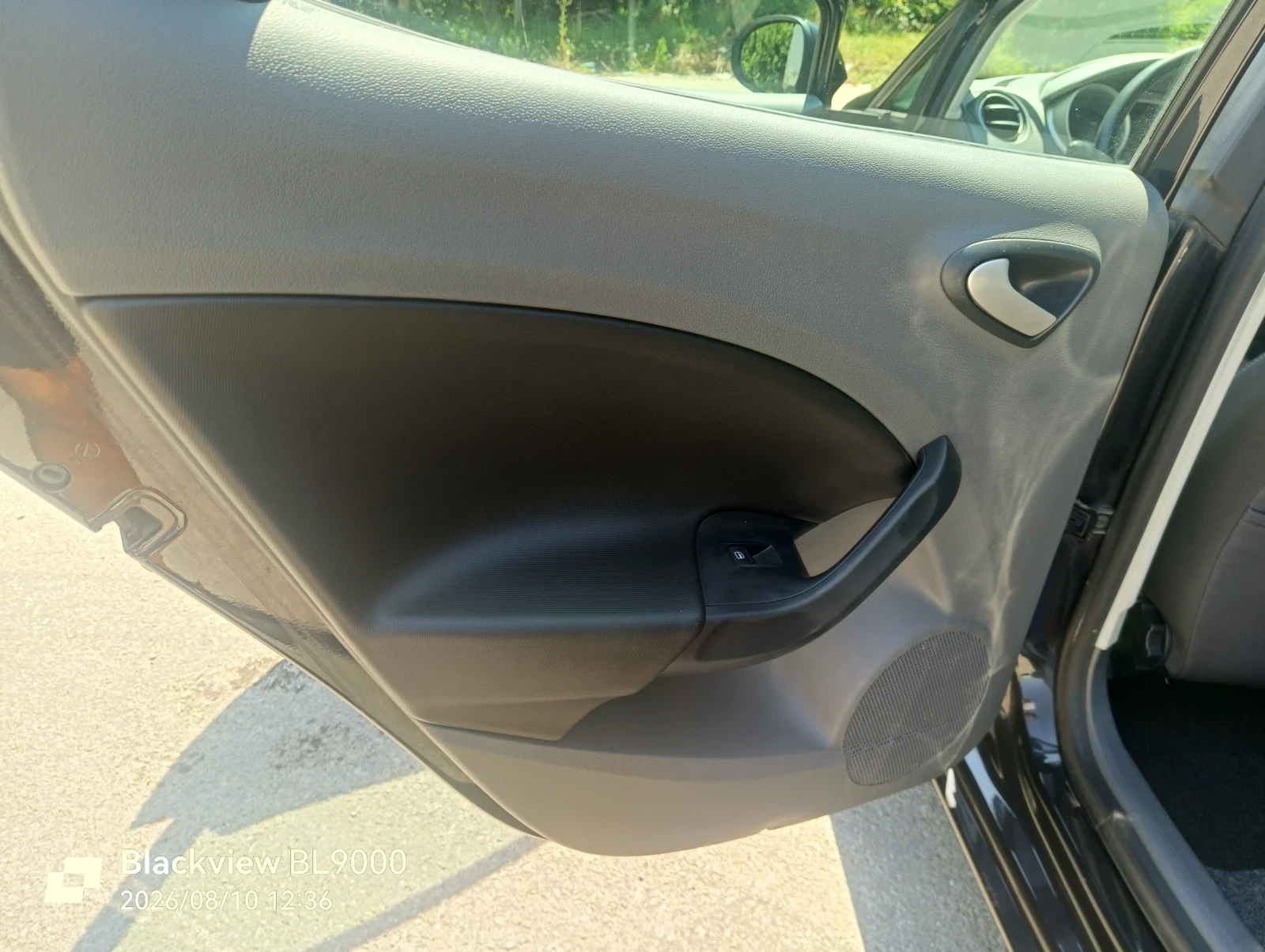 Seat Ibiza 1, 6 TDI, 90kc., снимка 11 - Автомобили и джипове - 55624659