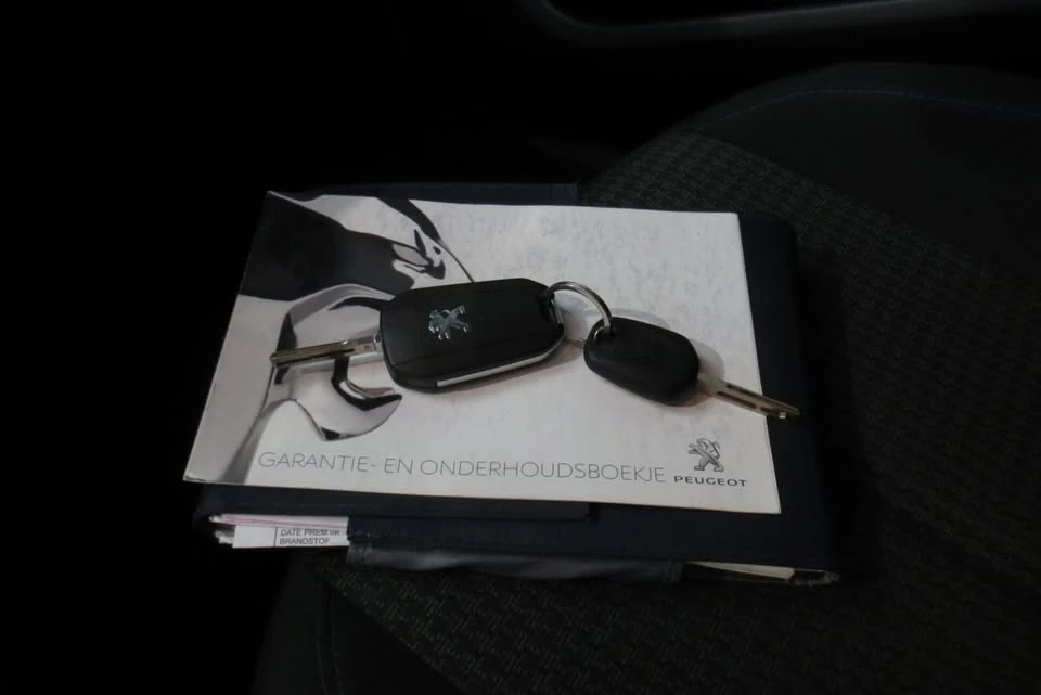 Peugeot 308, снимка 7 - Автомобили и джипове - 55645718