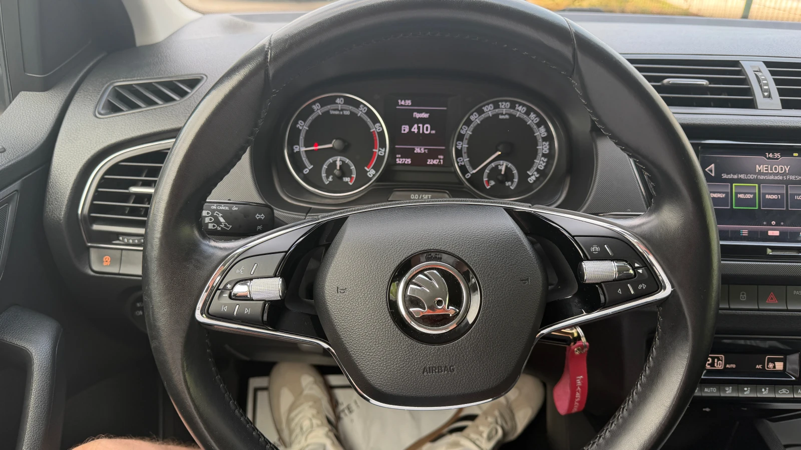 Skoda Fabia Selection 1.0 TSI Първи собственик от България, снимка 16 - Автомобили и джипове - 55801345