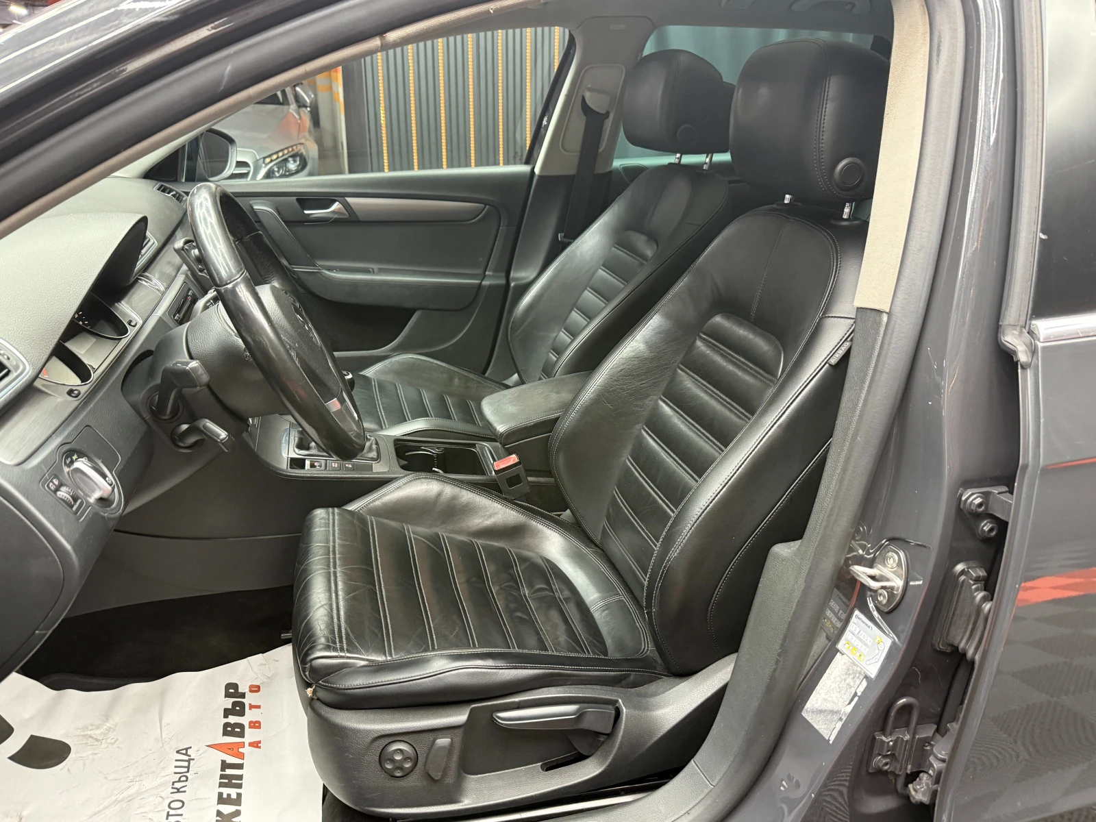 VW Passat 2.0d 140 к.с./ГАРАНЦИЯ, снимка 8 - Автомобили и джипове - 55897288