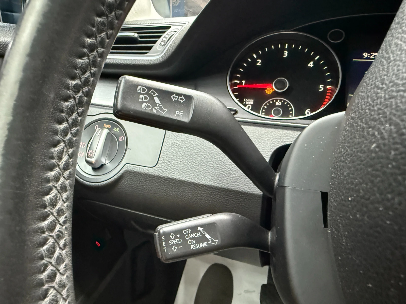 VW Passat 2.0d 140 к.с./ГАРАНЦИЯ, снимка 17 - Автомобили и джипове - 55897288