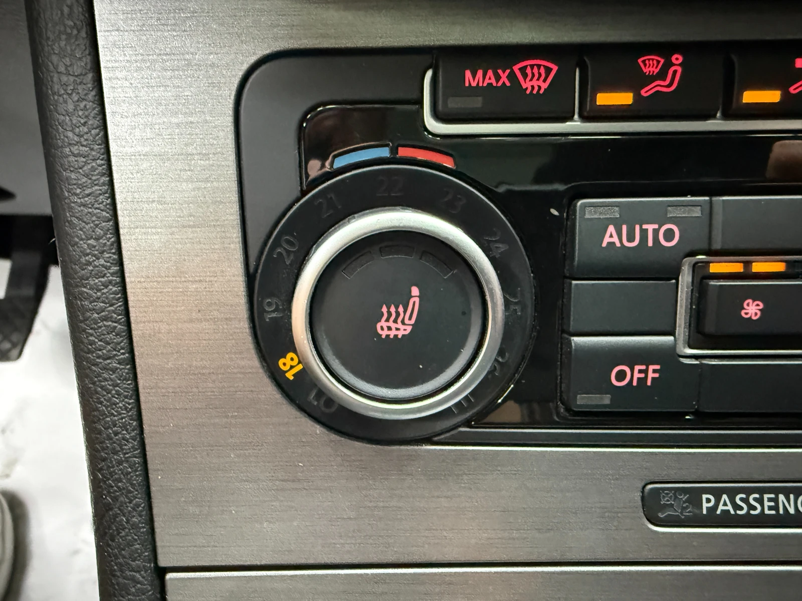 VW Passat 2.0d 140 к.с./ГАРАНЦИЯ, снимка 13 - Автомобили и джипове - 55897288