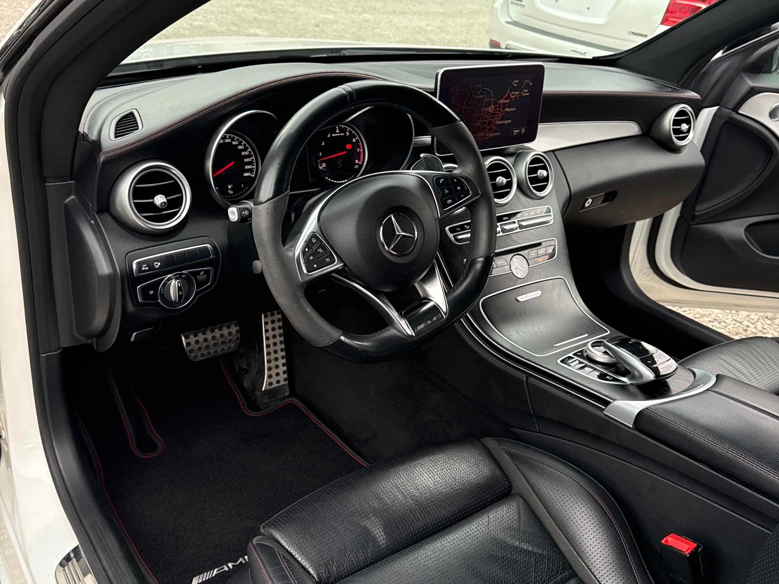 Mercedes-Benz C 43 AMG 4MATIC NIGHT EDITION | 360 | CARFAX | , снимка 7 - Автомобили и джипове - 55958695