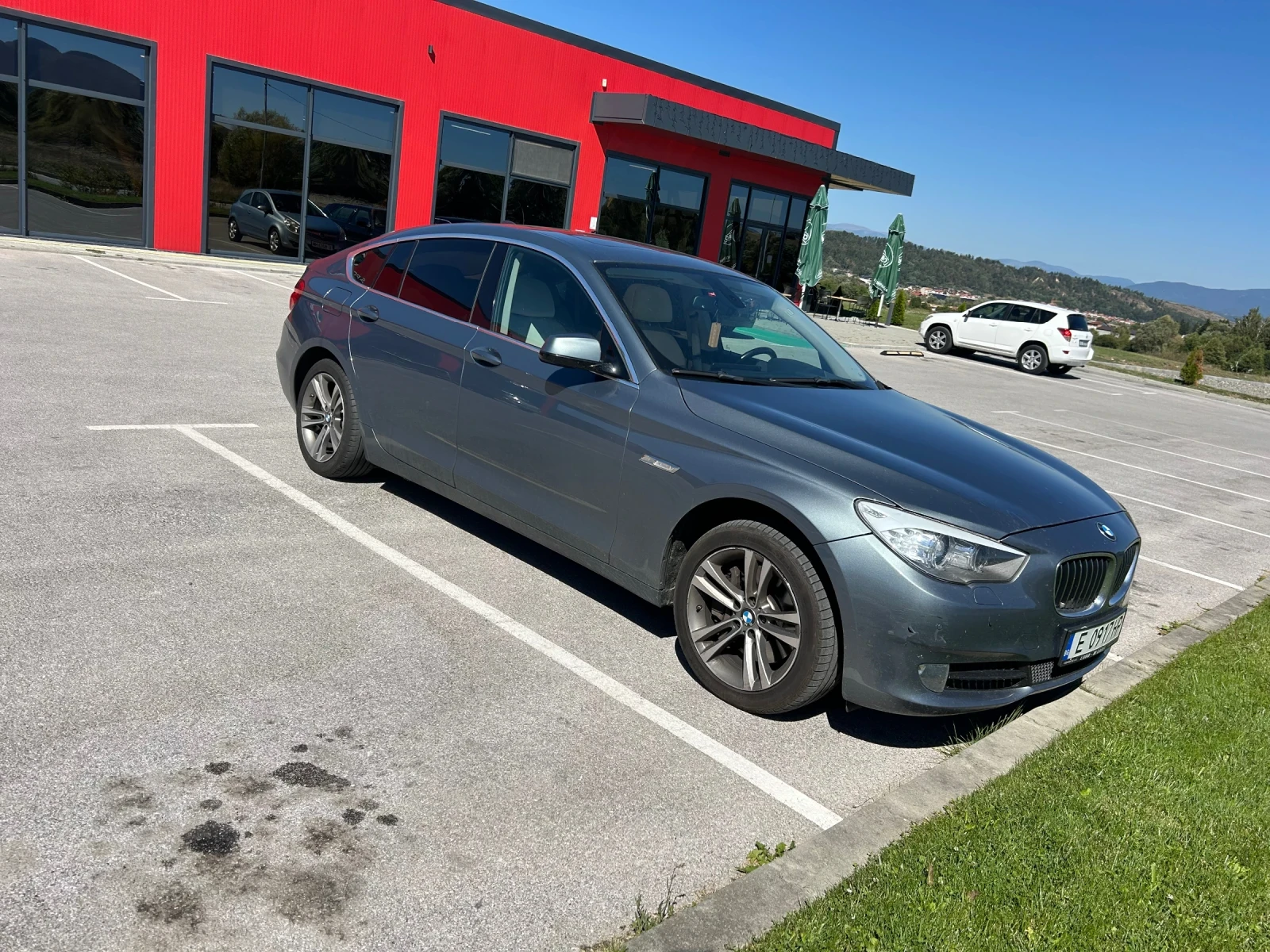 BMW 5 Gran Turismo TOP, снимка 9 - Автомобили и джипове - 55979803