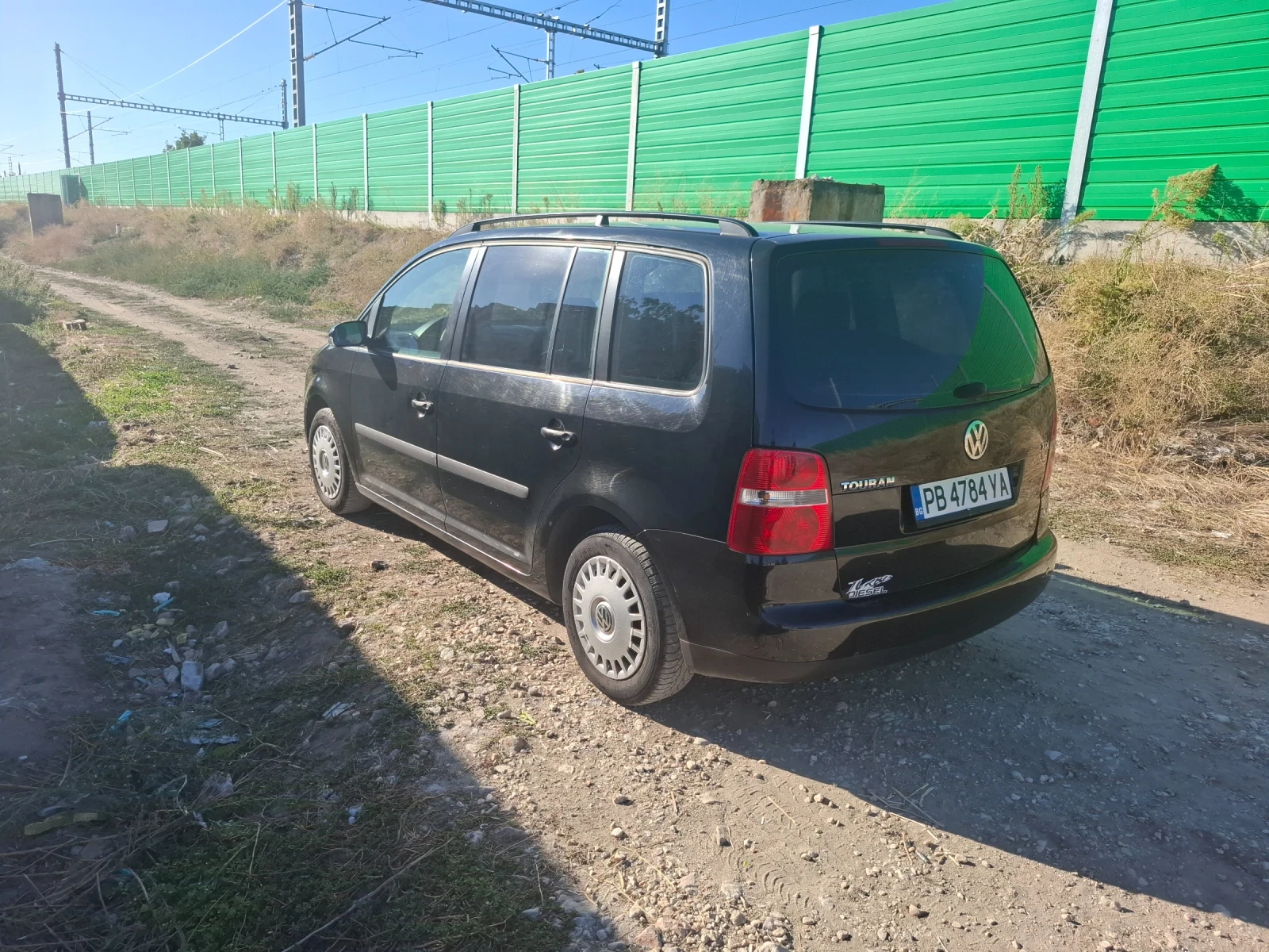 VW Touran, снимка 4 - Автомобили и джипове - 56394457