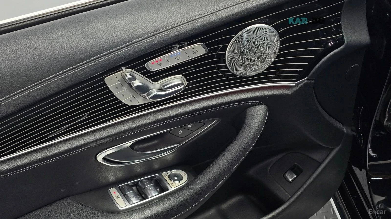 Mercedes-Benz E 400, снимка 16 - Автомобили и джипове - 56716811