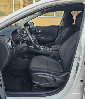 Hyundai Kona 64kWh Facelift 100%SOH Гаранция Термопомпа Keyless, снимка 9