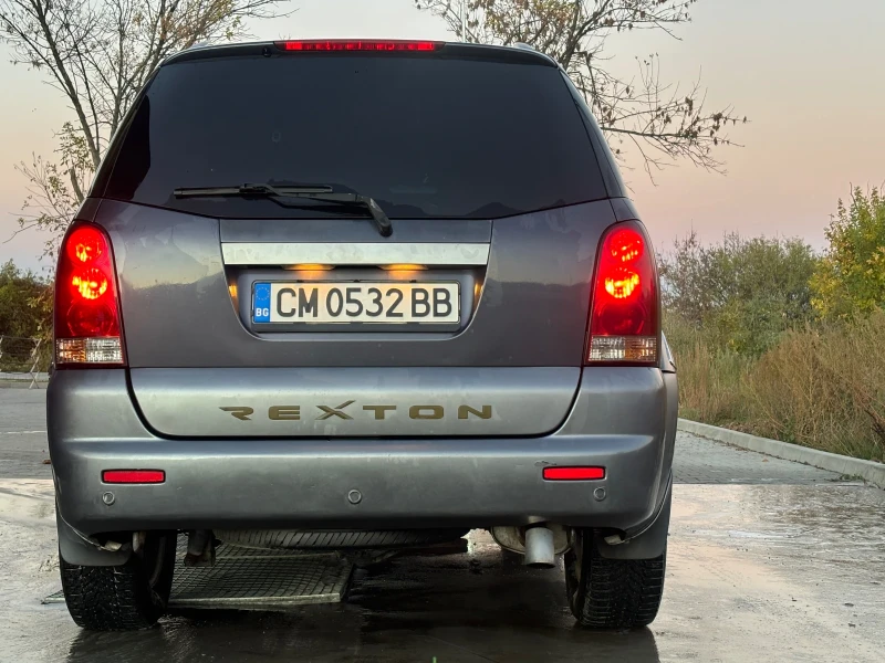 SsangYong Rexton, снимка 5 - Автомобили и джипове - 47583549