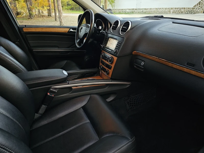 Mercedes-Benz GL 420 CDI V8 306кс * 4-MATIC* ПОДГРЕВ* NAVI* КАМЕРА* TOP, снимка 9 - Автомобили и джипове - 52269084