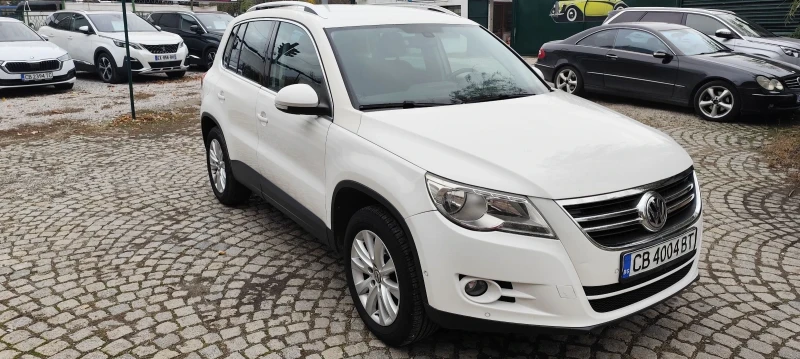 VW Tiguan 2.0 TDI 4х4 , снимка 3 - Автомобили и джипове - 52309090