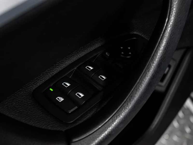 BMW X1 * AWD xDrive28i HEADS UP NAVIGATION REAR VIEW CAME, снимка 14 - Автомобили и джипове - 52805695