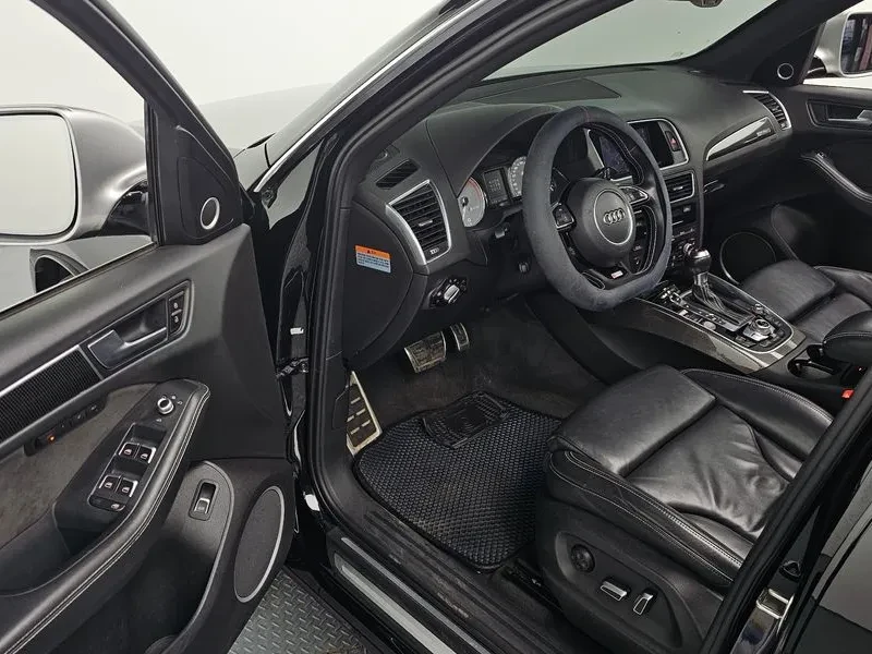 Audi SQ5 3.0 TDI Quattro, снимка 10 - Автомобили и джипове - 54203620