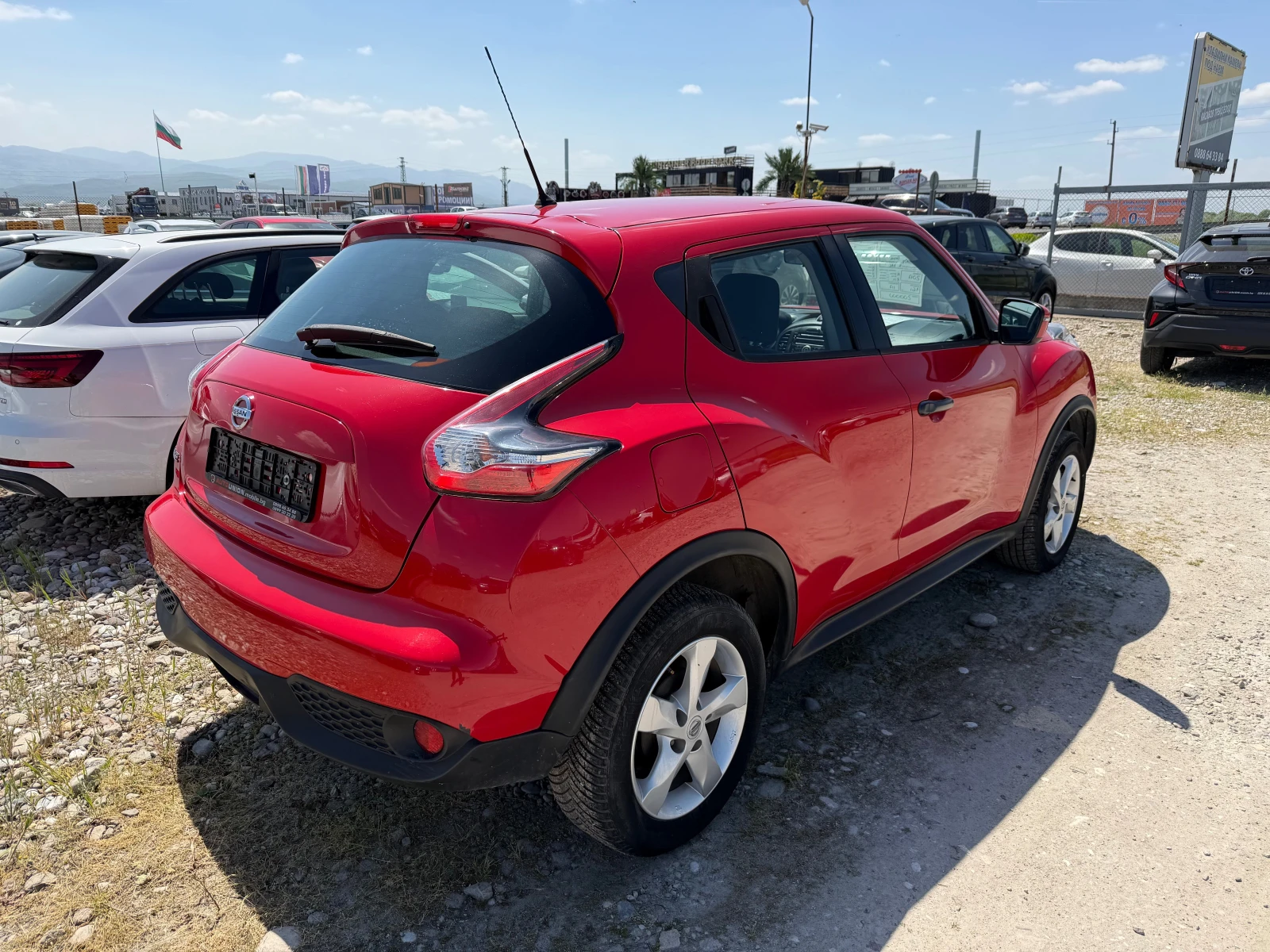 Nissan Juke 1.6 ГАЗ.ИНЖ., снимка 5 - Автомобили и джипове - 52129230