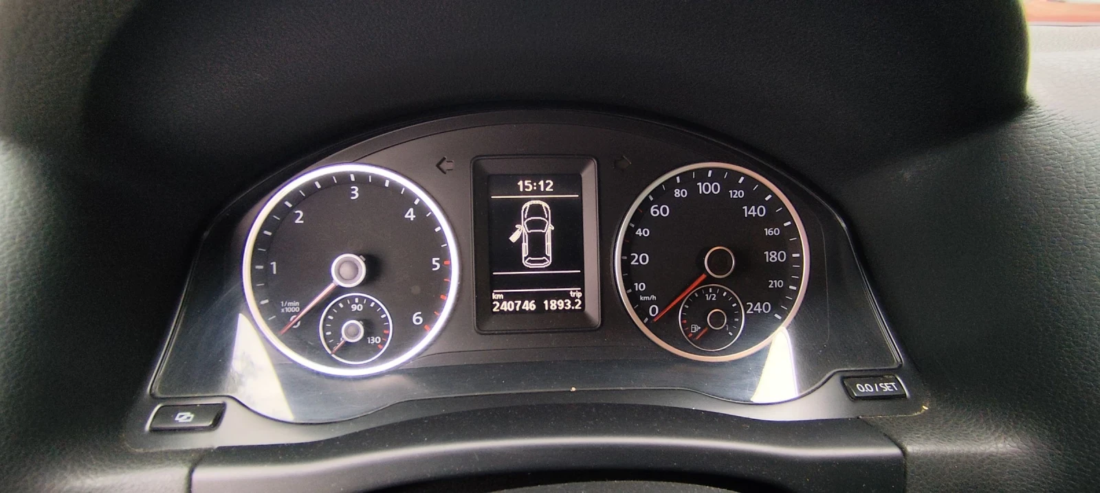 VW Tiguan 2.0 TDI 44  | Mobile.bg   12