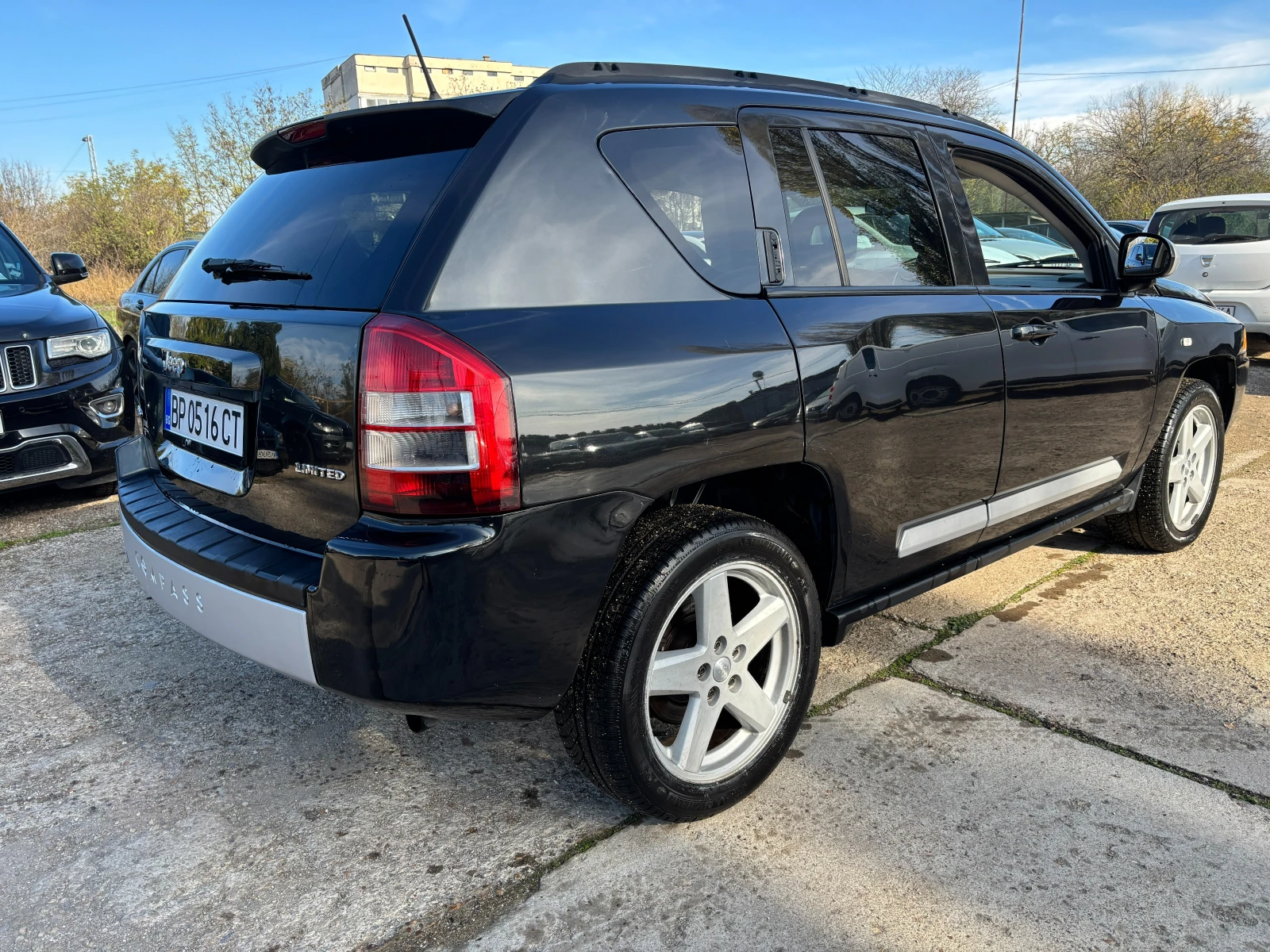 Jeep Compass LIMITED CRD - изображение 3