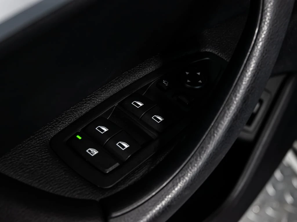 BMW X1 * AWD xDrive28i HEADS UP NAVIGATION REAR VIEW CAME | Mobile.bg � ����������� 14