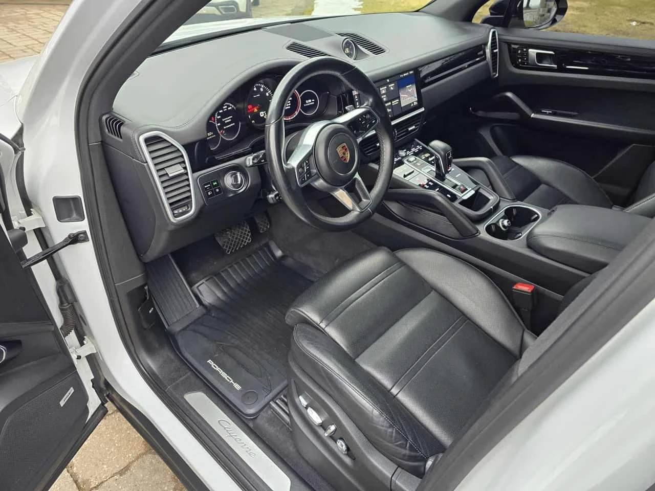 Porsche Cayenne  | 360 | MEMORY | PANO | ОБДУХВАНЕ , снимка 9 - Автомобили и джипове - 54594655
