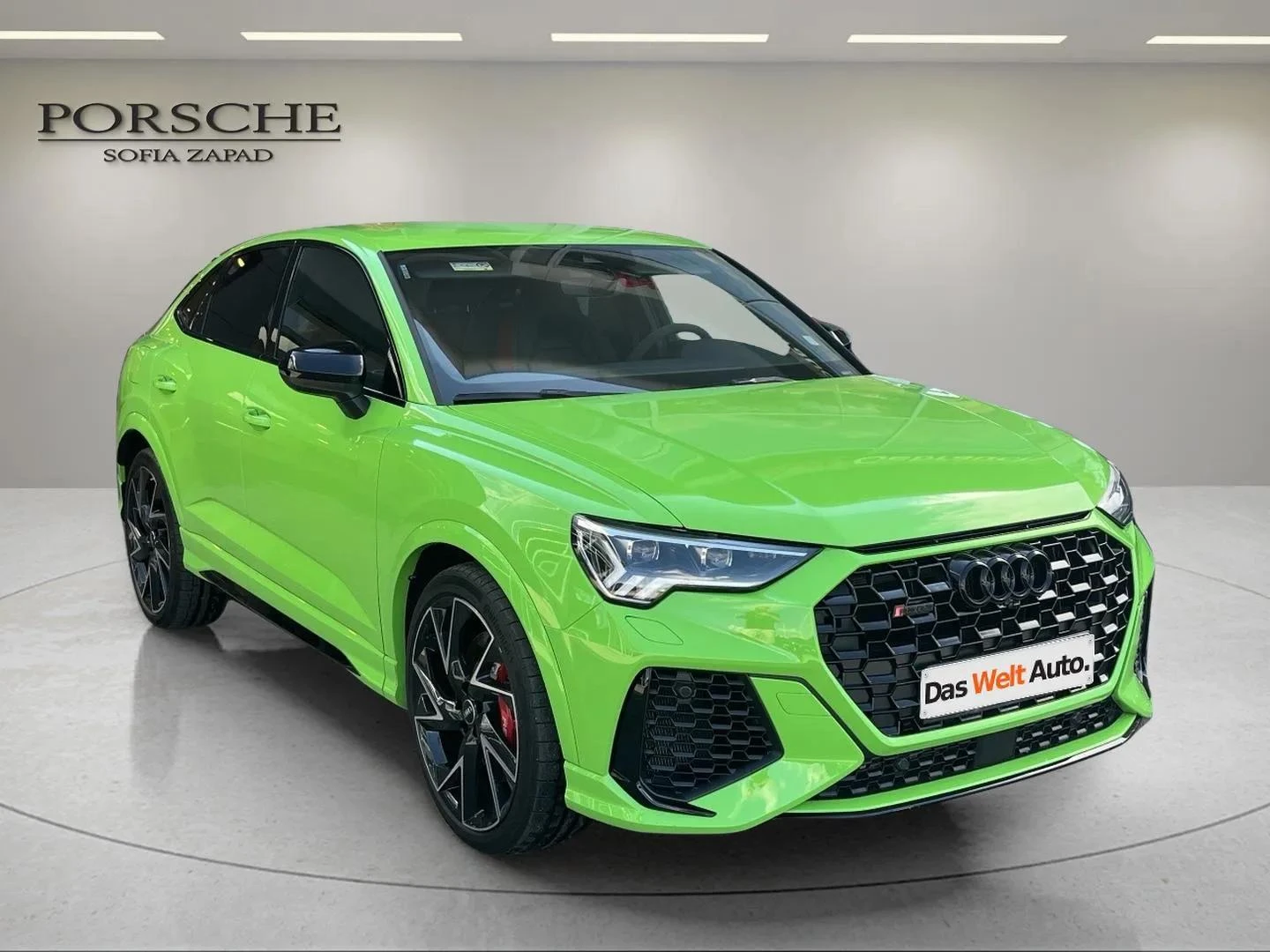 Audi RSQ3 Sportback, снимка 2 - Автомобили и джипове - 55199130