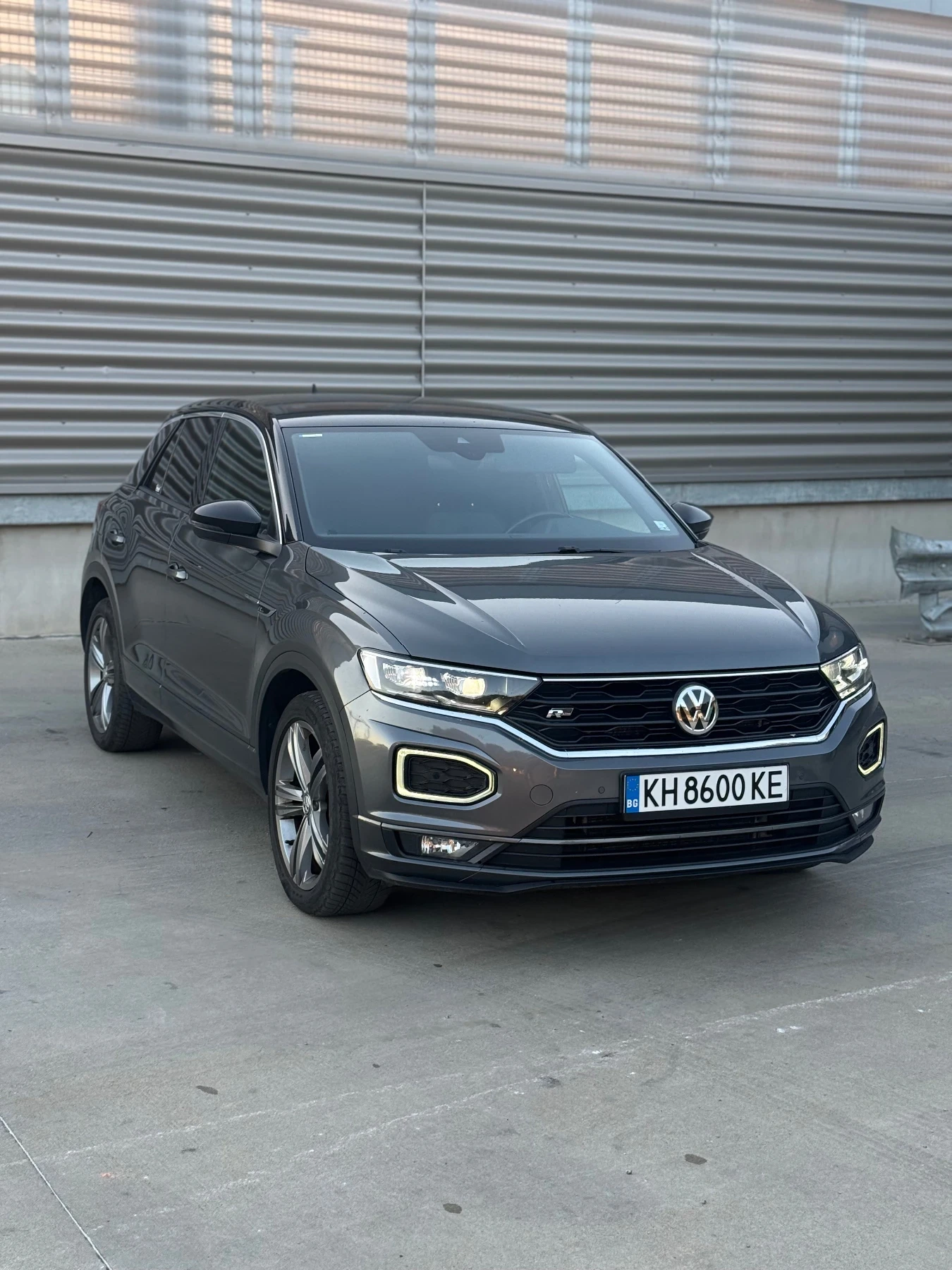 VW T-Roc 2.0 TDI 150 к.с. R-Line