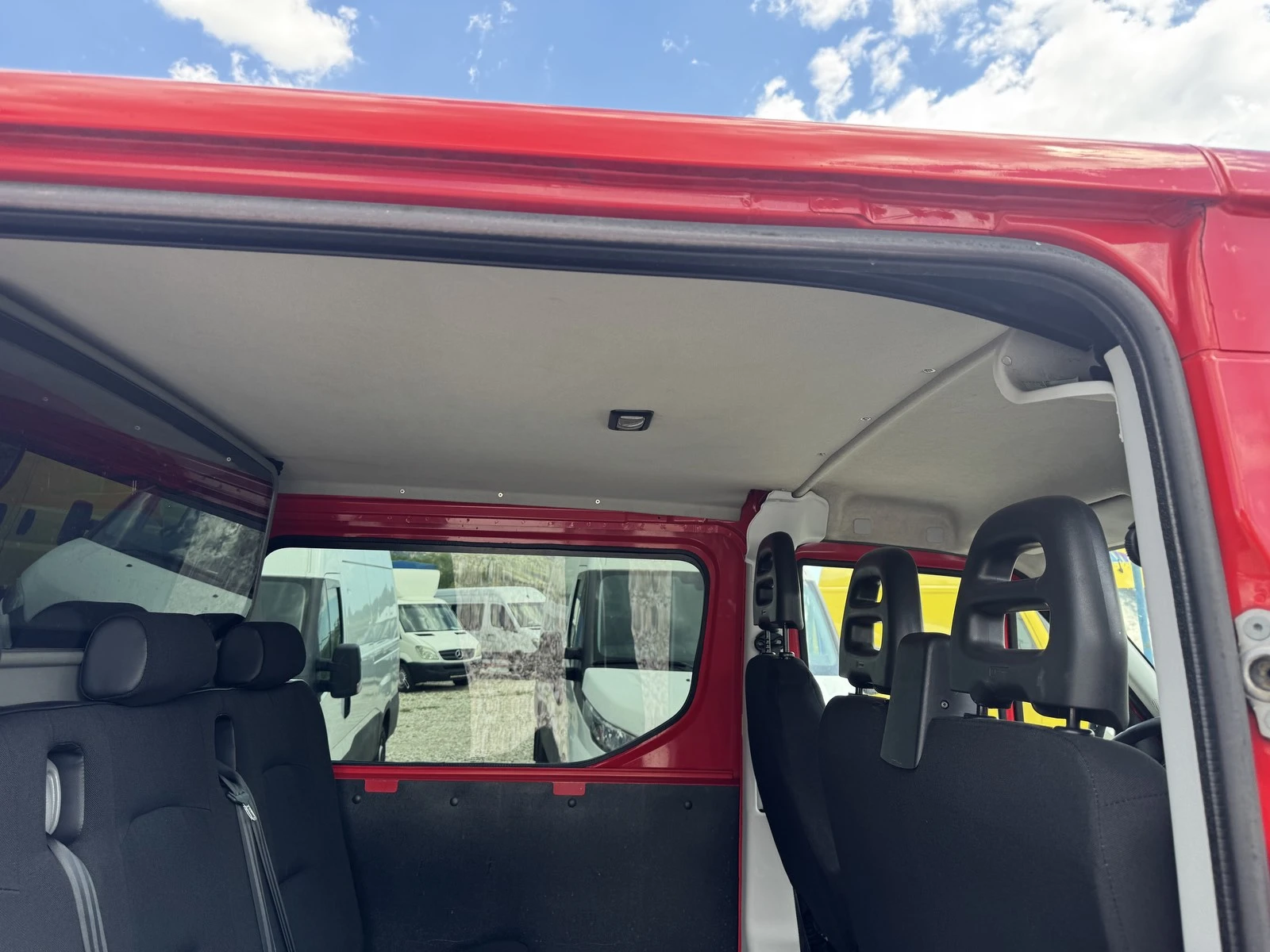 Iveco Daily 6местен KLIMA - изображение 8