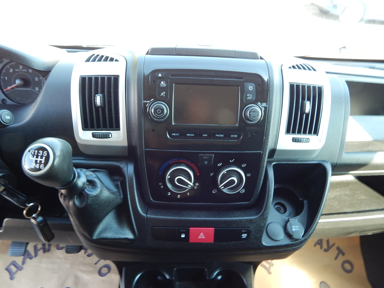 Fiat Ducato 2.3M-JET* 150k.c.* NAVI* KAMEPA* LED* ОТЛИЧЕН* , снимка 13 - Бусове и автобуси - 55059280