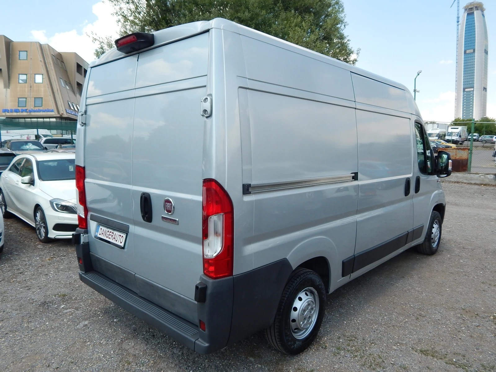 Fiat Ducato 2.3M-JET* 150k.c.* NAVI* KAMEPA* LED* ОТЛИЧЕН* , снимка 5 - Бусове и автобуси - 55059280