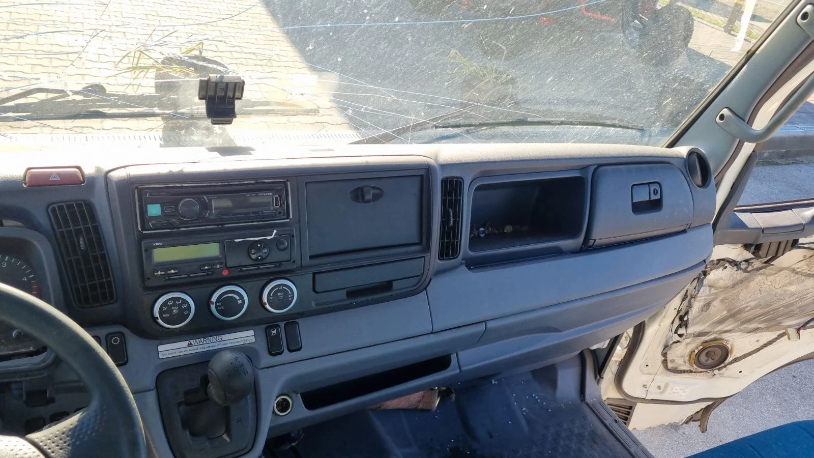 Mitsubishi Fuso 3.0 D | Mobile.bg   11