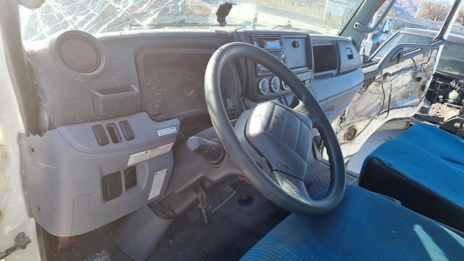 Mitsubishi Fuso 3.0 D | Mobile.bg   9