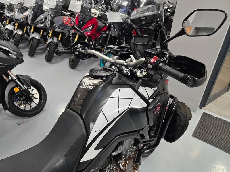 Honda Crf 1000ie, ABS, Подгрев, Ролбари, 3 куфара!, снимка 12 - Мотоциклети и мототехника - 53523351