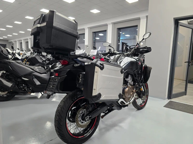 Honda Crf 1000ie, ABS, Подгрев, Ролбари, 3 куфара!, снимка 4 - Мотоциклети и мототехника - 53523351