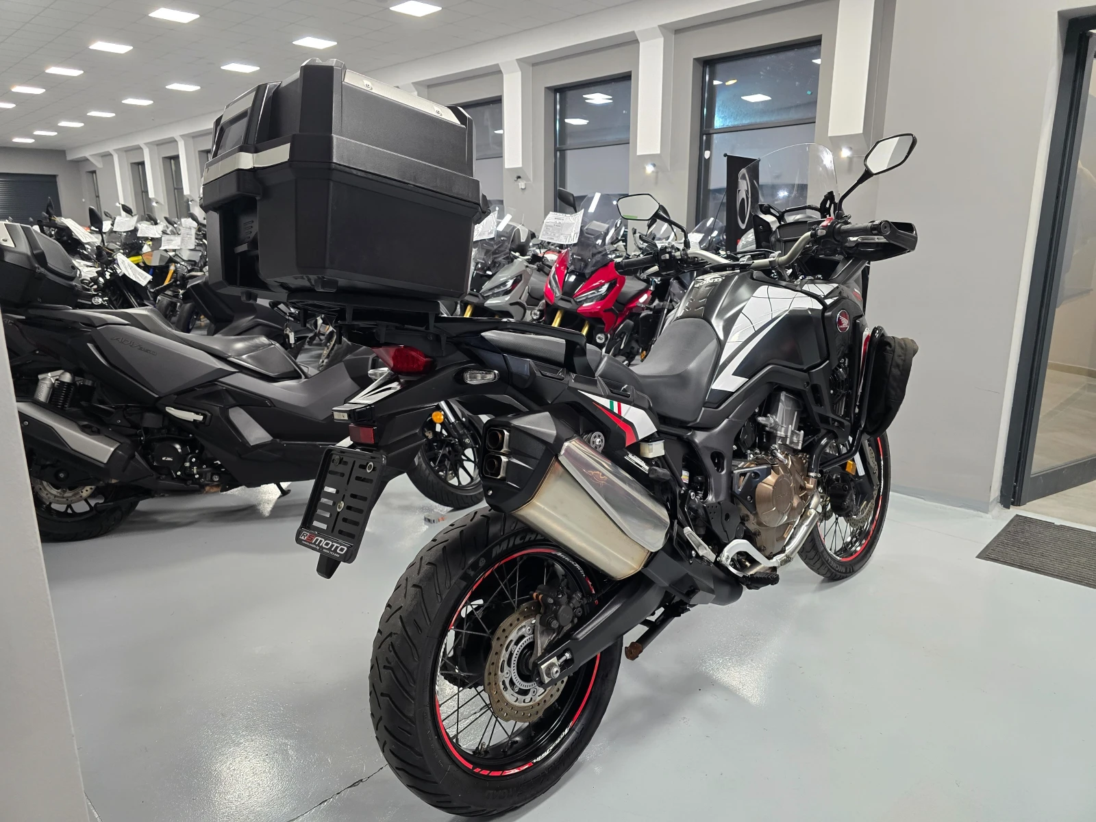 Honda Crf 1000ie, ABS, Подгрев, Ролбари, 3 куфара! - изображение 10