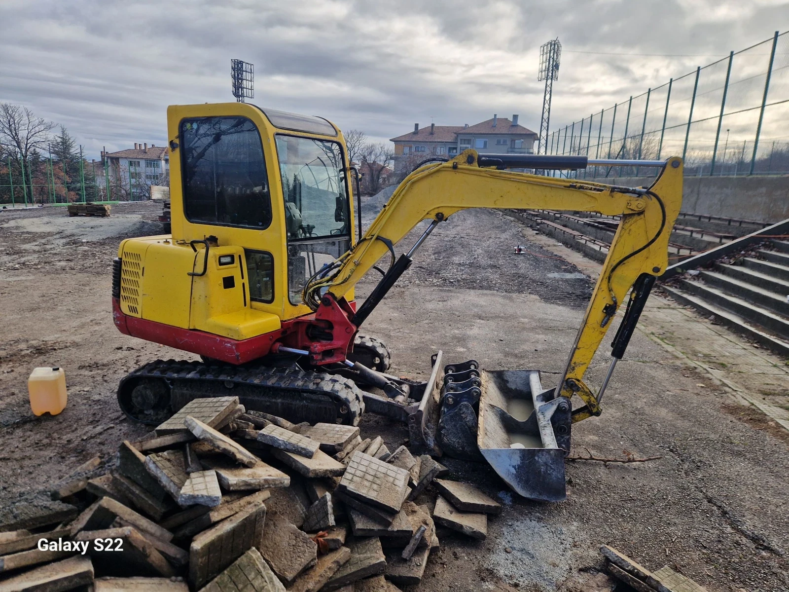 Багер Takeuchi TB125 - изображение 2