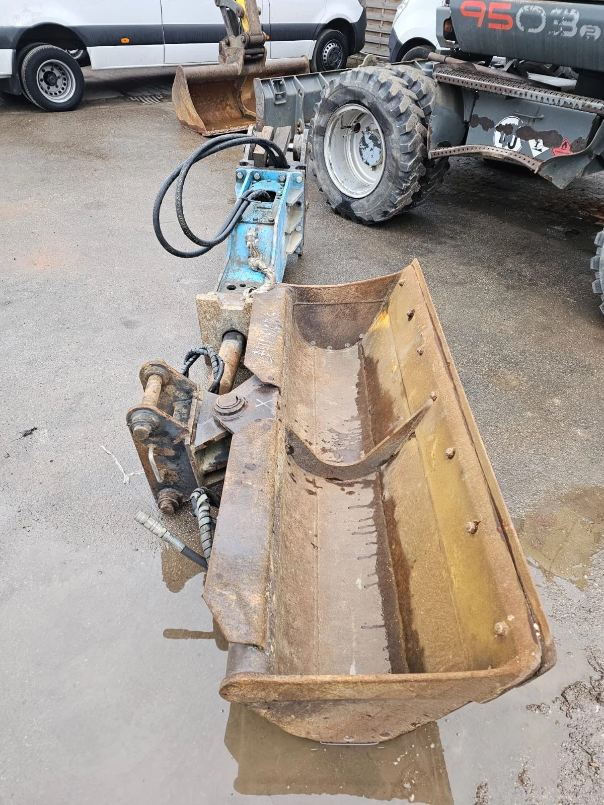 ����� JCB HYDRADIG 110W + 8 ������� ����� ������ | Mobile.bg � ����������� 12