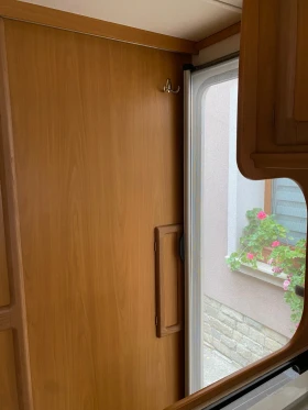 Каравана Avondale Rialto, снимка 9