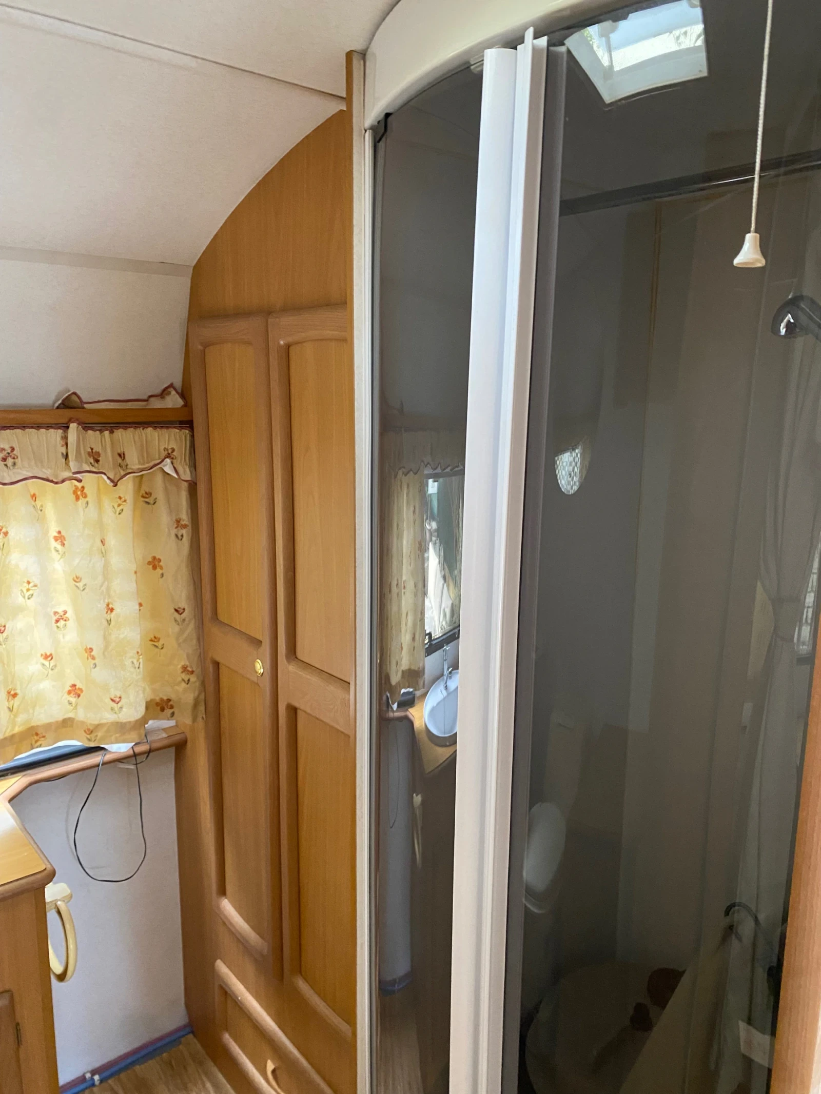 �������� Avondale Rialto | Mobile.bg � ����������� 12