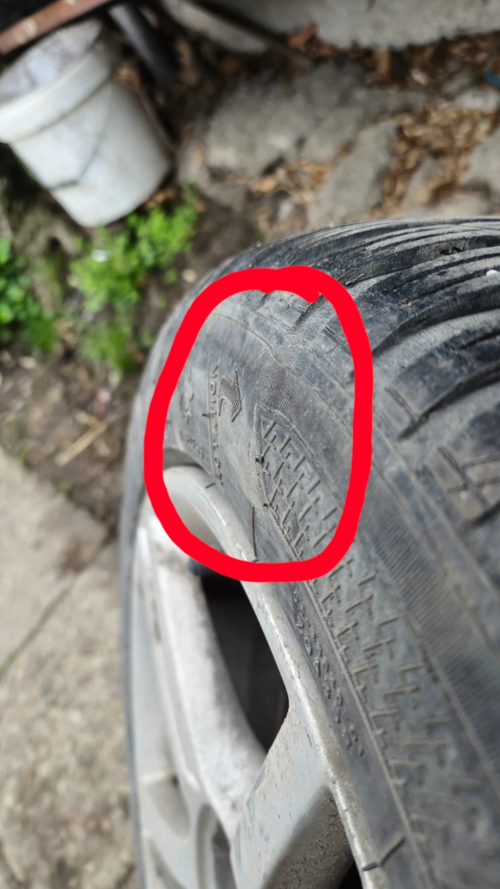  235/45R17 | Mobile.bg   12