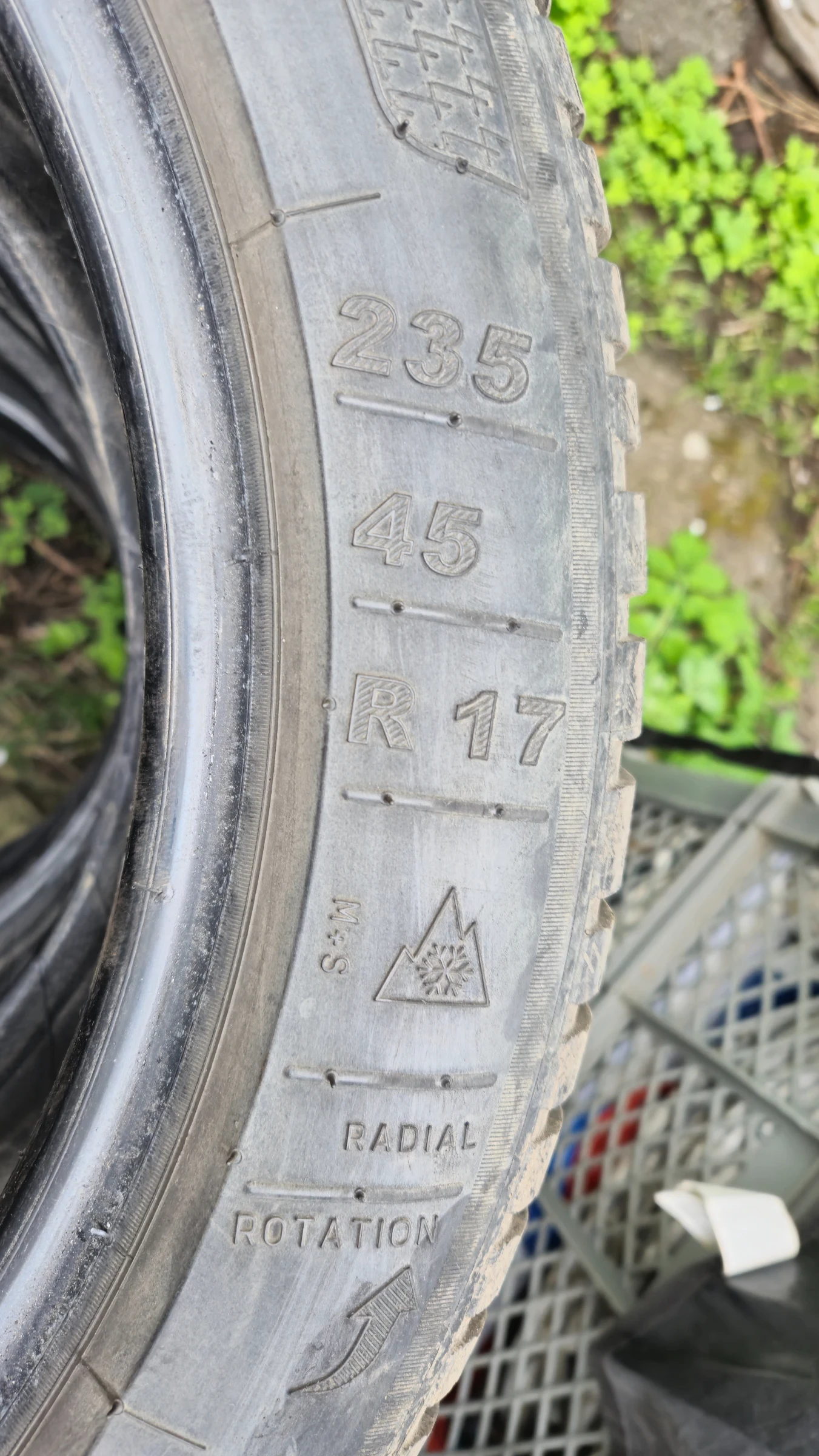  235/45R17 | Mobile.bg   8