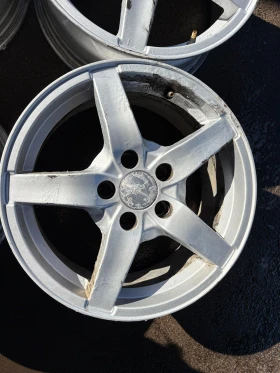   VW Golf | Mobile.bg    4