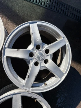   VW Golf | Mobile.bg    5