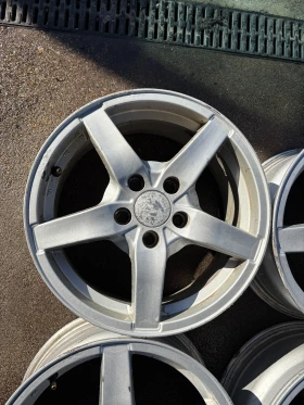   VW Golf | Mobile.bg    2