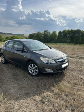 Opel Astra, снимка 1