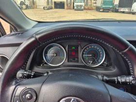 Toyota Auris ХИБРИДЕН. , снимка 11