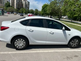 Opel Astra, снимка 2