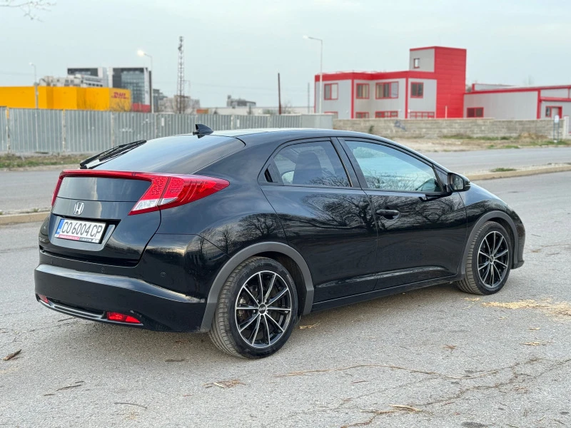 Honda Civic 1.8 i-VTEC , снимка 3 - Автомобили и джипове - 45109061