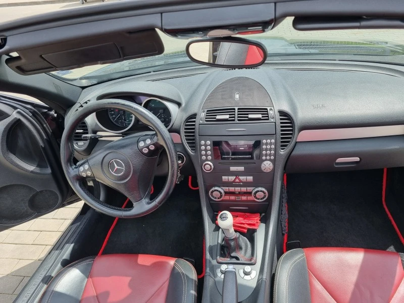 Mercedes-Benz SLK Kompressor, снимка 15 - Автомобили и джипове - 47416401