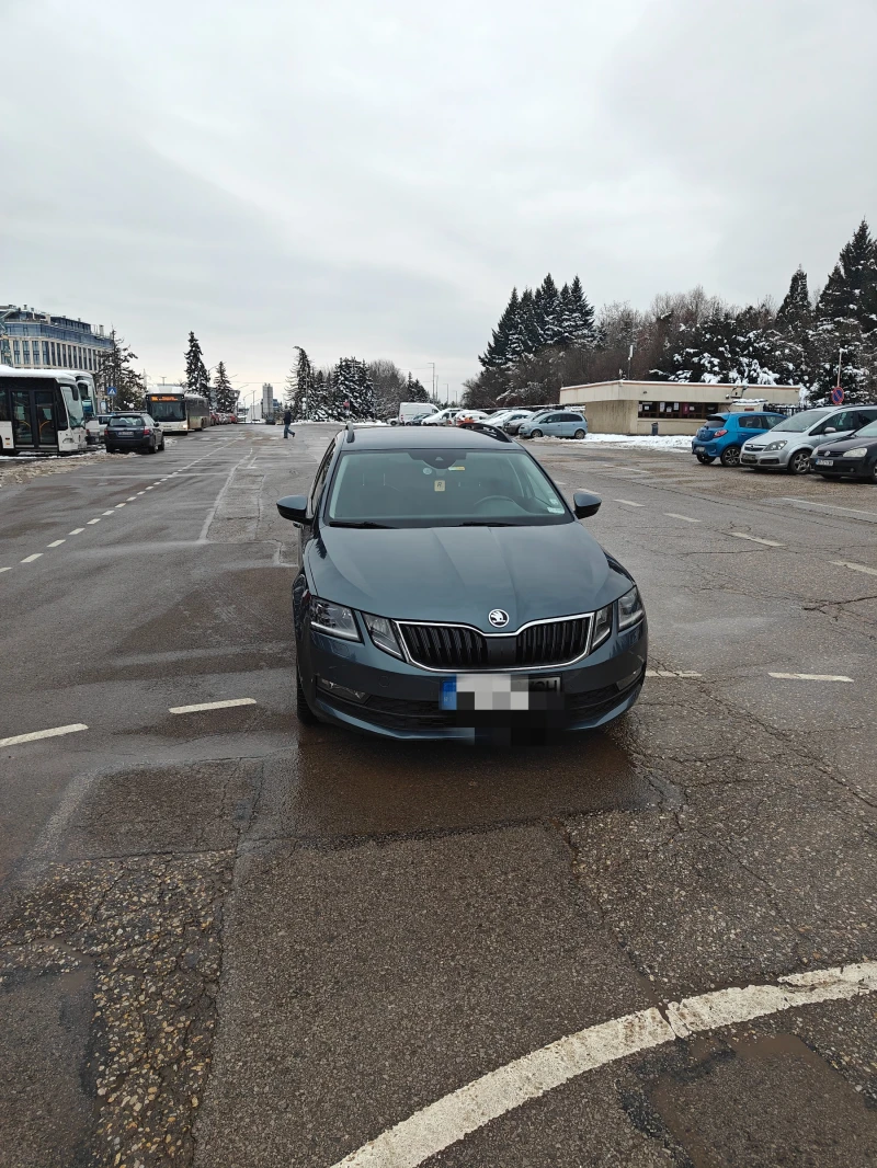 Skoda Octavia 2.0 TDI Обслужена/Каско, снимка 1 - Автомобили и джипове - 48706518