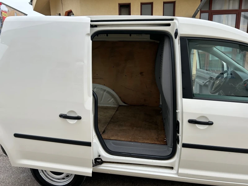 VW Caddy 2.0SDI КЛИМАТИК, снимка 10 - Автомобили и джипове - 49326514