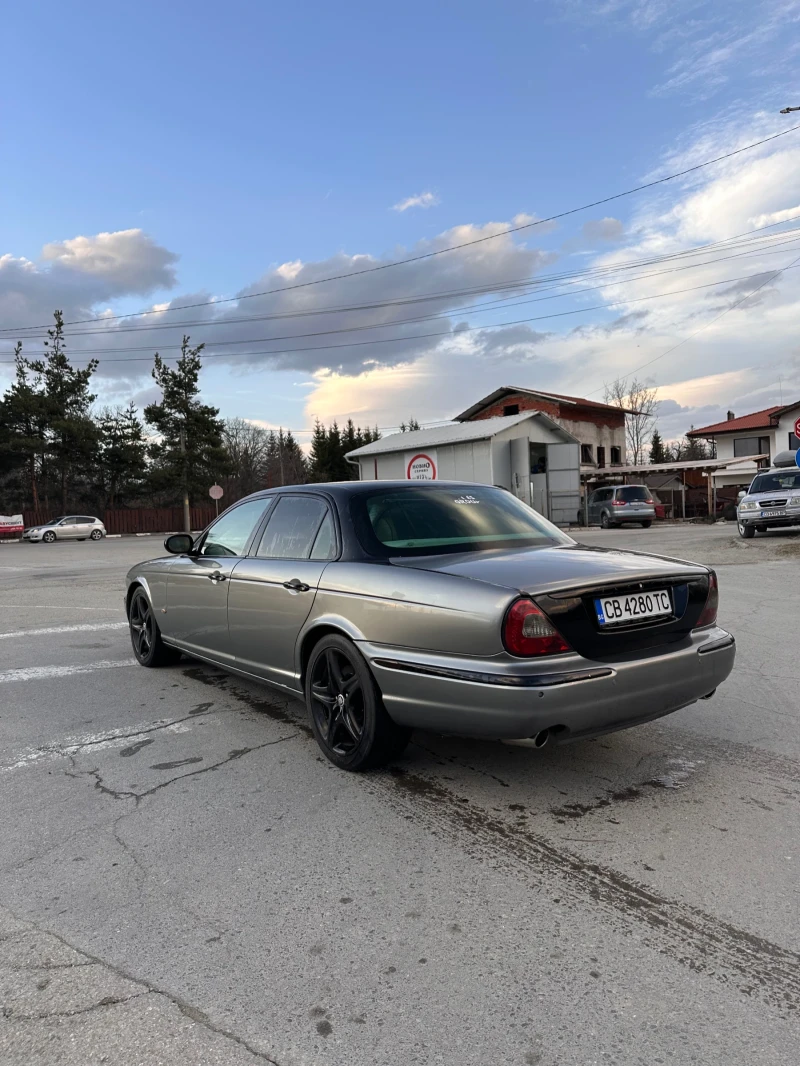 Jaguar Xj, снимка 3 - Автомобили и джипове - 49493390